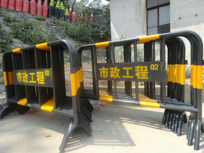 �삐���B�Ƹ۽�����ُ�I���Ƅ��F�R�o��